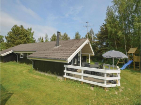 Four-Bedroom Holiday home Væggerløse with a room Hot Tub 07